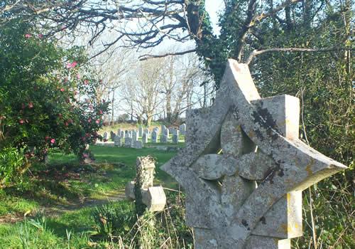 St Colan Parish Church graveyard Photo Gallery Image - St Colan Parish Church graveyard